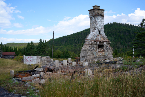 Restaurant Gargantua,Lieu,Été,Saison,MRC Rocher-Percé,Région,Percé,Industriel,Site abandonné,Jour,Temps